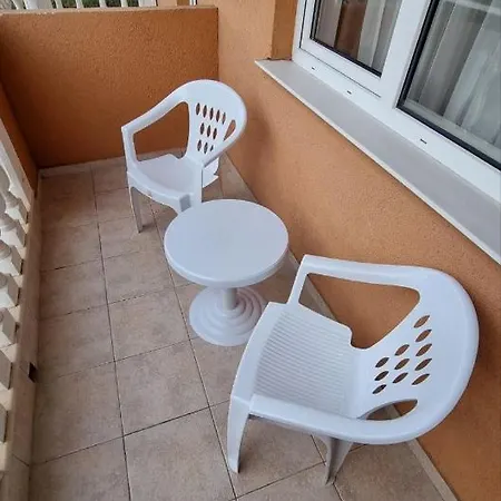 Sea Diamond Apartment